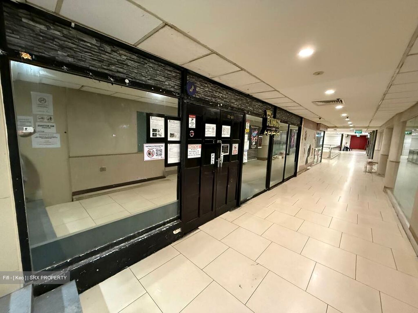 Lucky Plaza (D9), Shop House #525792081